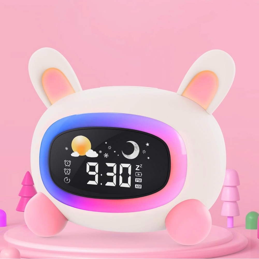 Sleep trainer clock